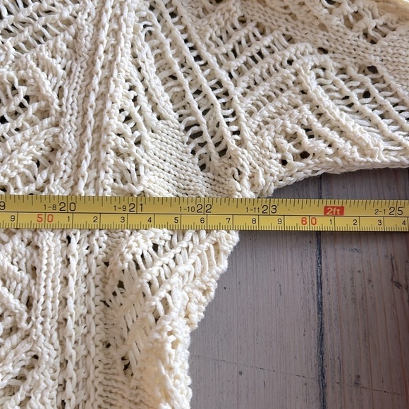 NWT. VINCE Lace Patchwork Pullover Organic Cotton Sweater in Pale Yellow size L - Picture 8 of 11